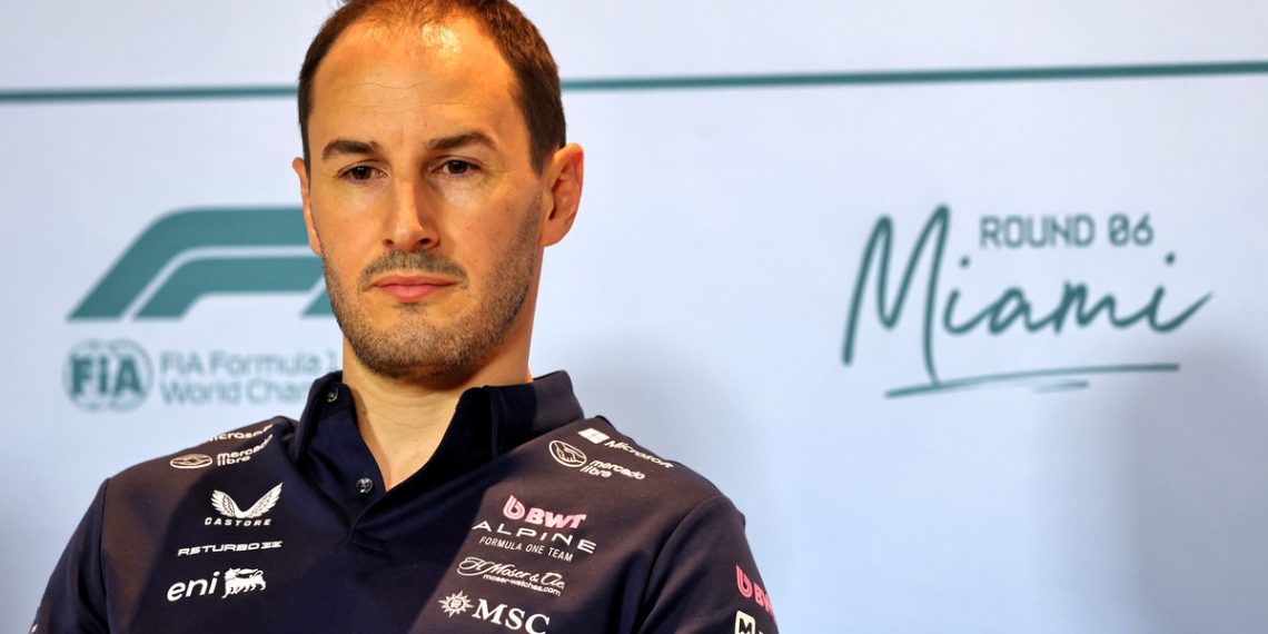 Alpine F1 team principal Oliver Oakes has quit after less than a year in the job. Image: XPB Images.