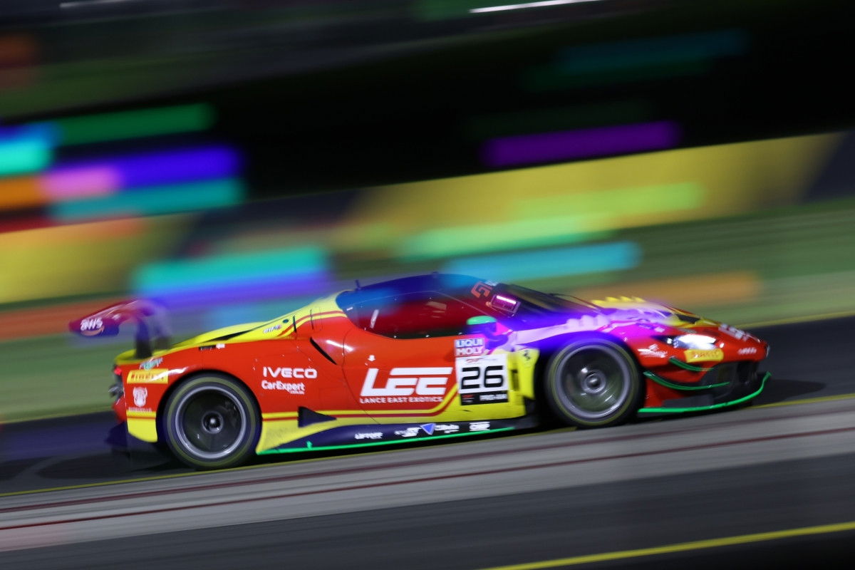 Ferrari crew dominates Sydney GT opener under lights