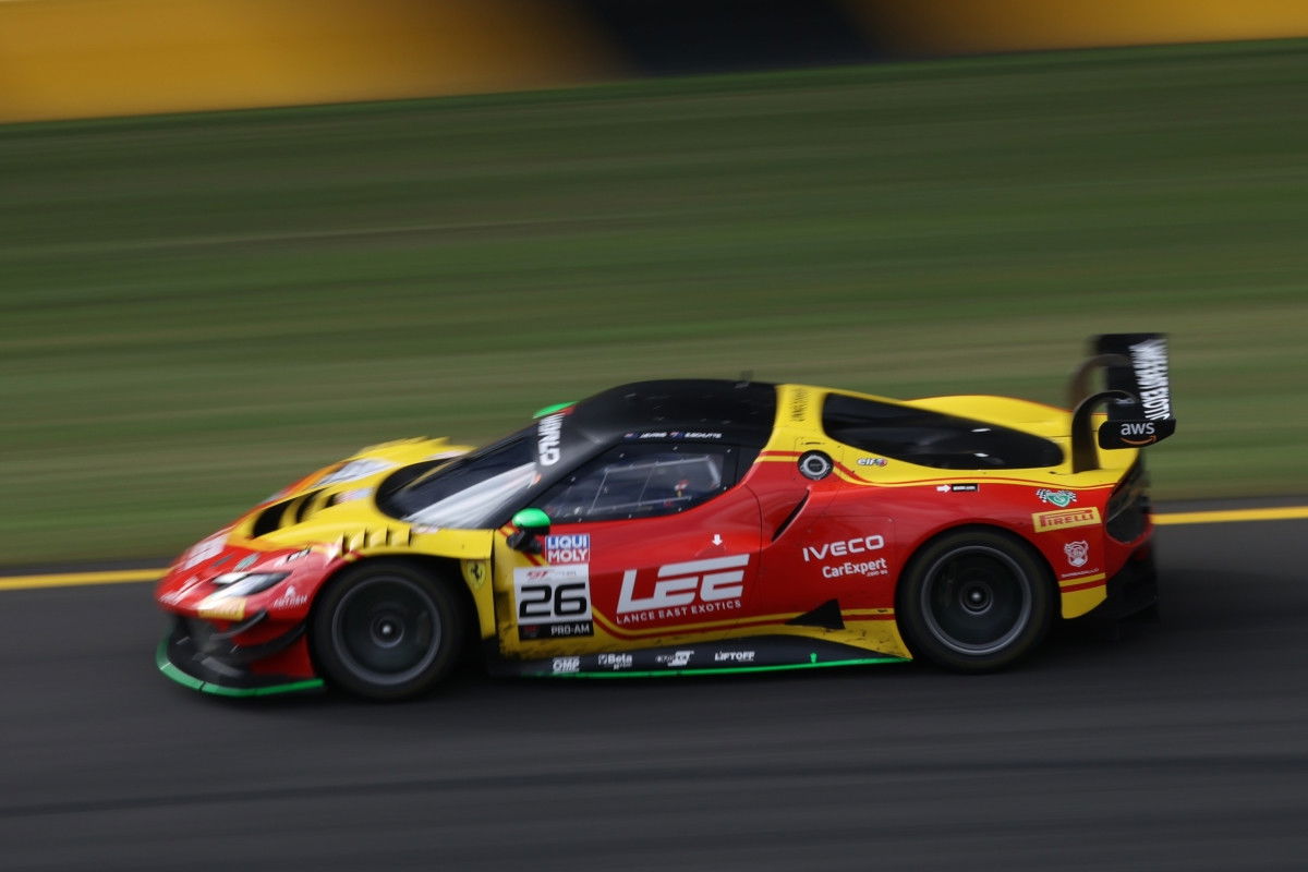 Ferrari clean sweeps Sydney GT round
