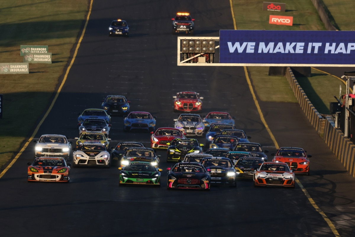 Hayman and Geoghegan win Race 1, extend GT4 points lead